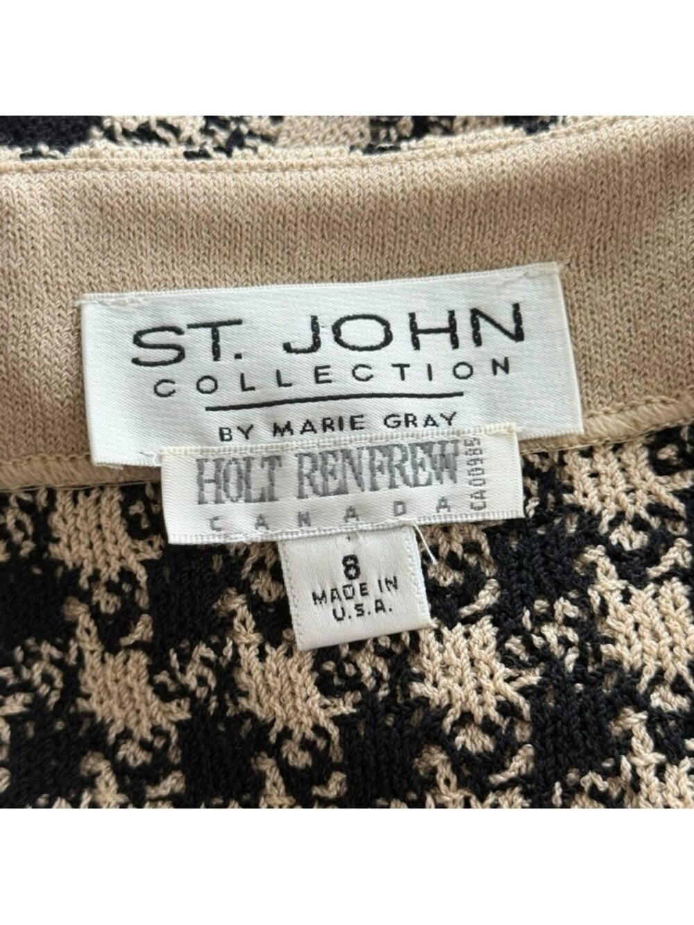 St. John Houndstooth Santana Knit Two Piece Skirt Suit Set - Jacket 4 Skirt 8 - Picture 10 of 11